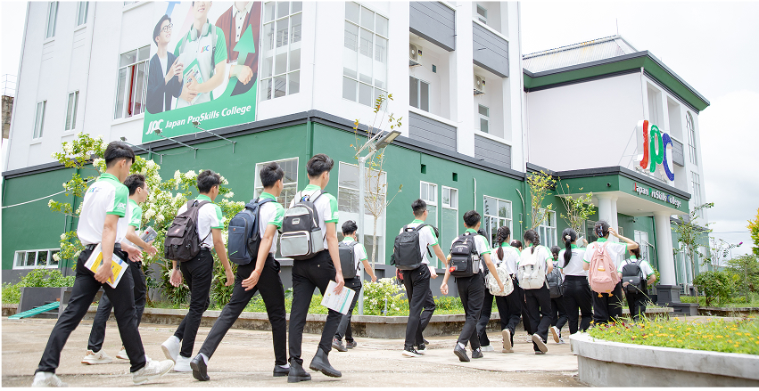 Trường trung cấp chuyên nghiệp Nhật Bản