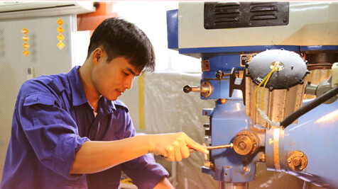 Tuyển 3 Nam Nhân viên Sơn - Cơ khí làm việc 3 năm tại Hokkaido