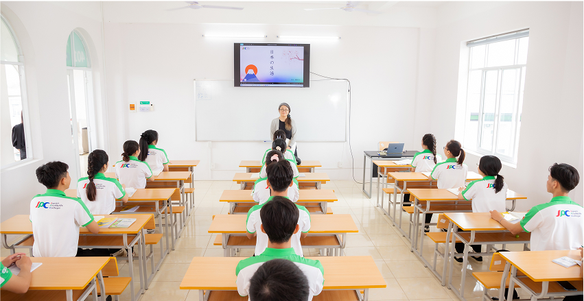 Trường Trung cấp Kỹ năng Chuyên nghiệp Nhật Bản